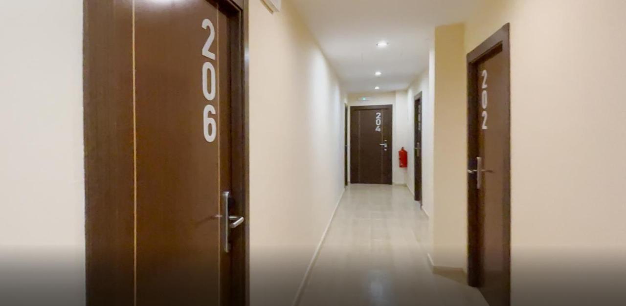 Hostal Restaurante Cuatro Caminos Cubillos del Sil Екстериор снимка